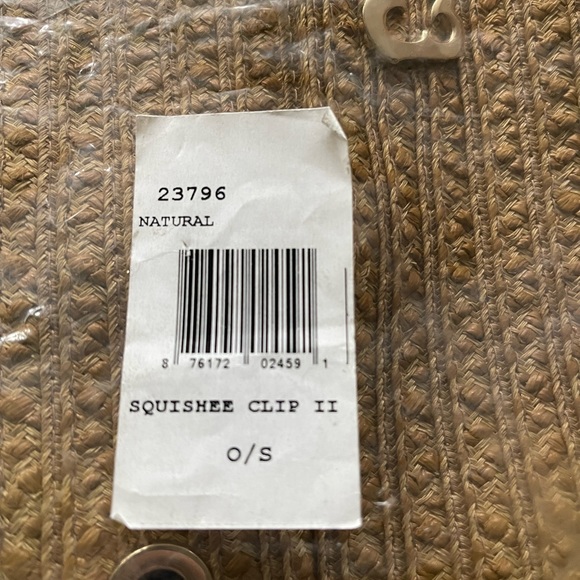 Eric Javits Squishee Clip II Bag - Picture 9 of 11